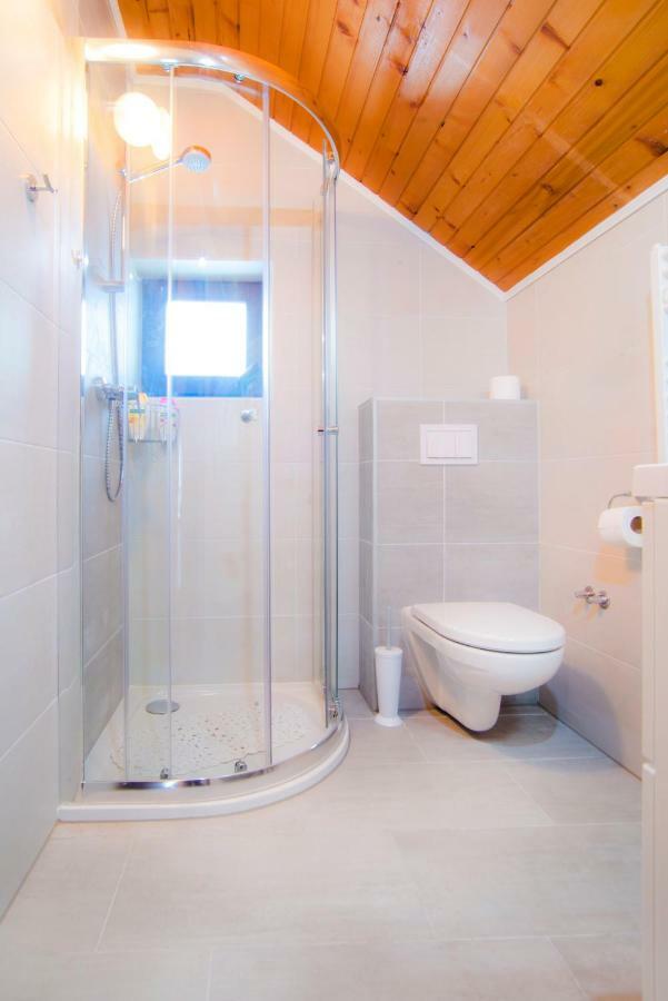 Отель House Spehar Селиште-Дрежничко Экстерьер фото